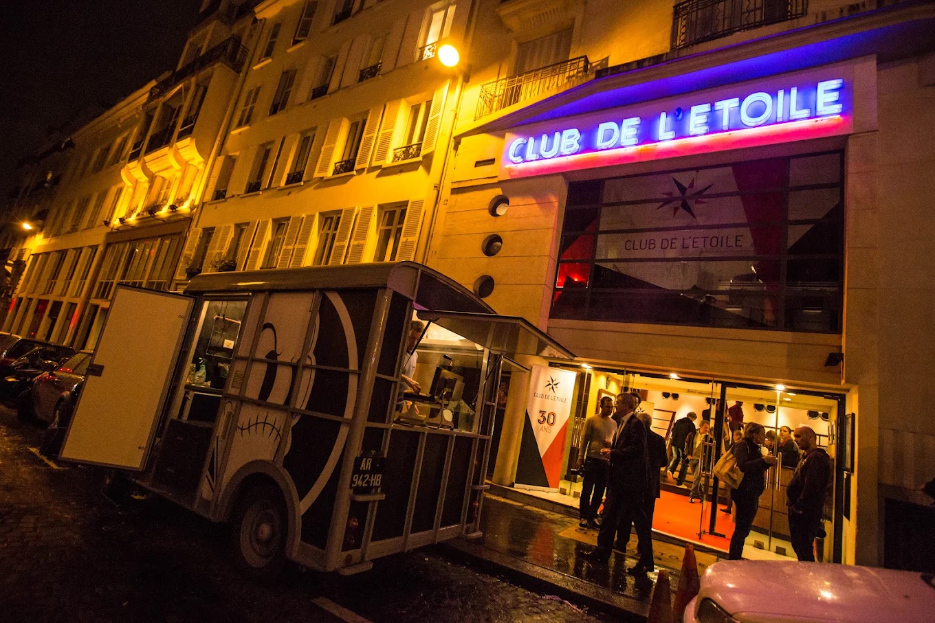 Le Club des Étoiles à Paris 17e